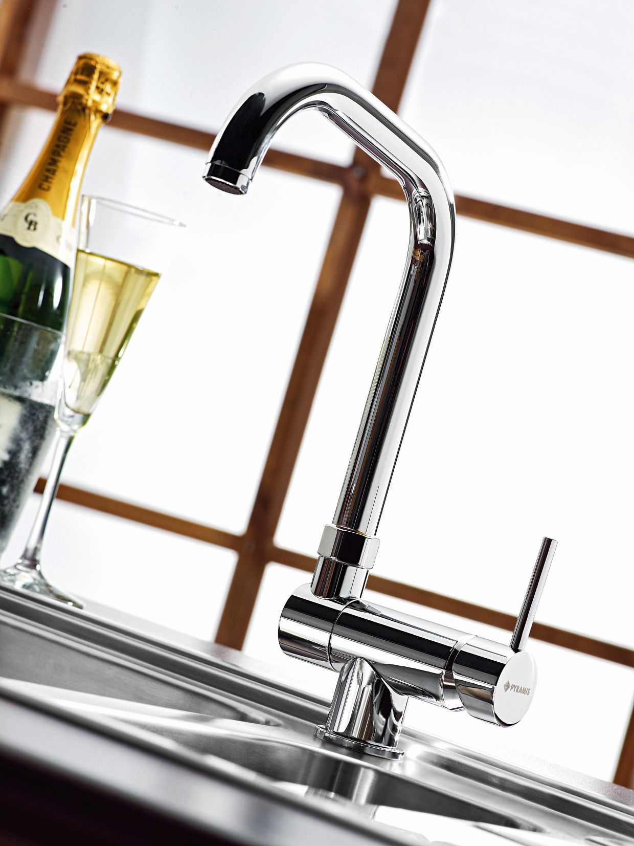 Pyramis CONTRALTO Unterfenster - Kuechenarmatur verchromt - Ambiente