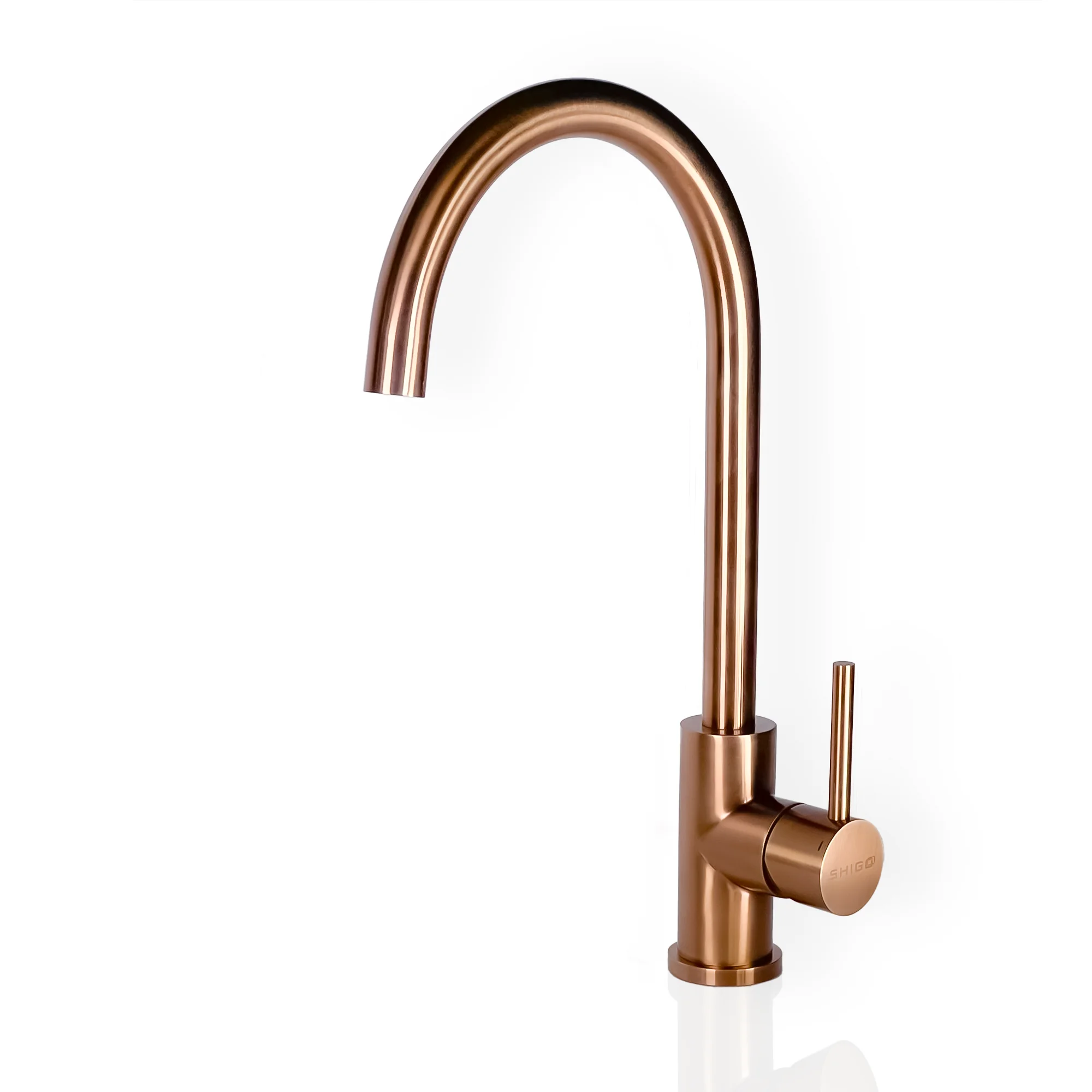 Spültisch Armatur mit Schwenkauslauf. Edelstahl massiv, kupfer